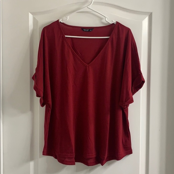SHEIN Tops - I have a lot of new clothes and I don't have space